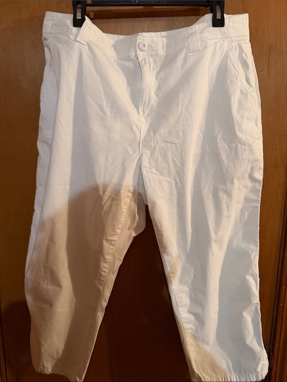 Style & Co. White Capris